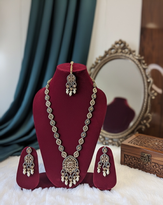 Blue Elara Antique Necklace Set