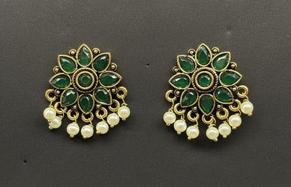 Green Kianna Studs Pearls Earrings