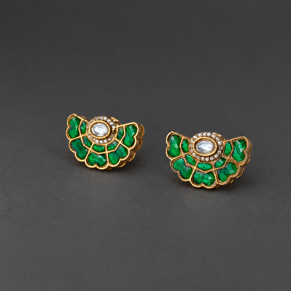 Emerald Saisha Studs
