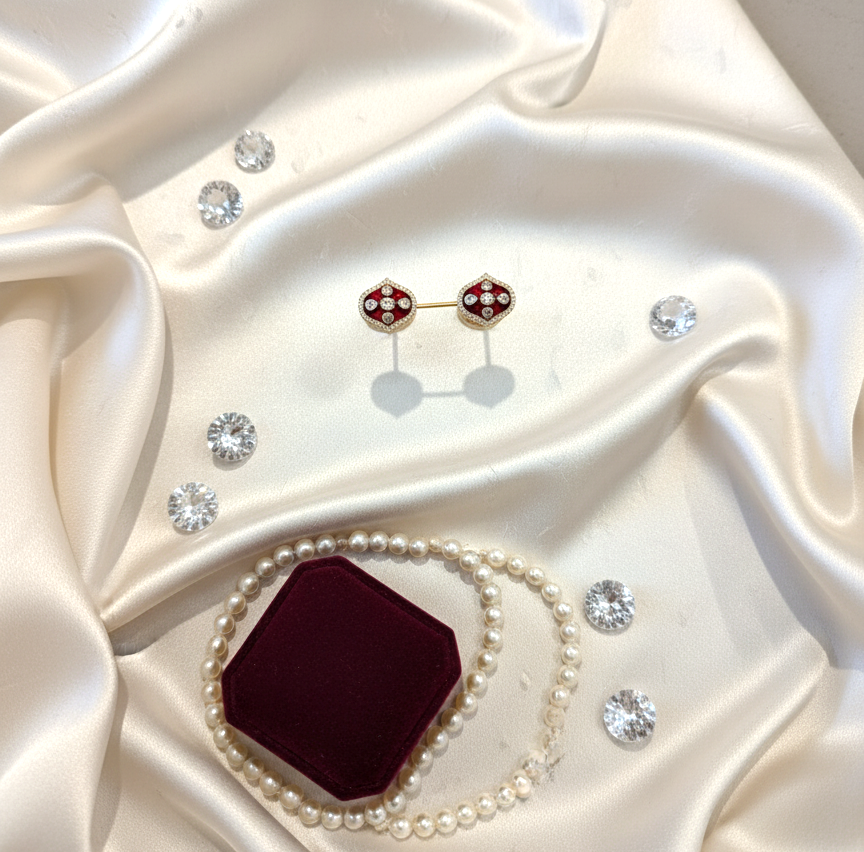 Ruby Aashni Studs