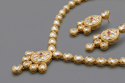Ivory Pink Kashvi Kundan Necklace Set