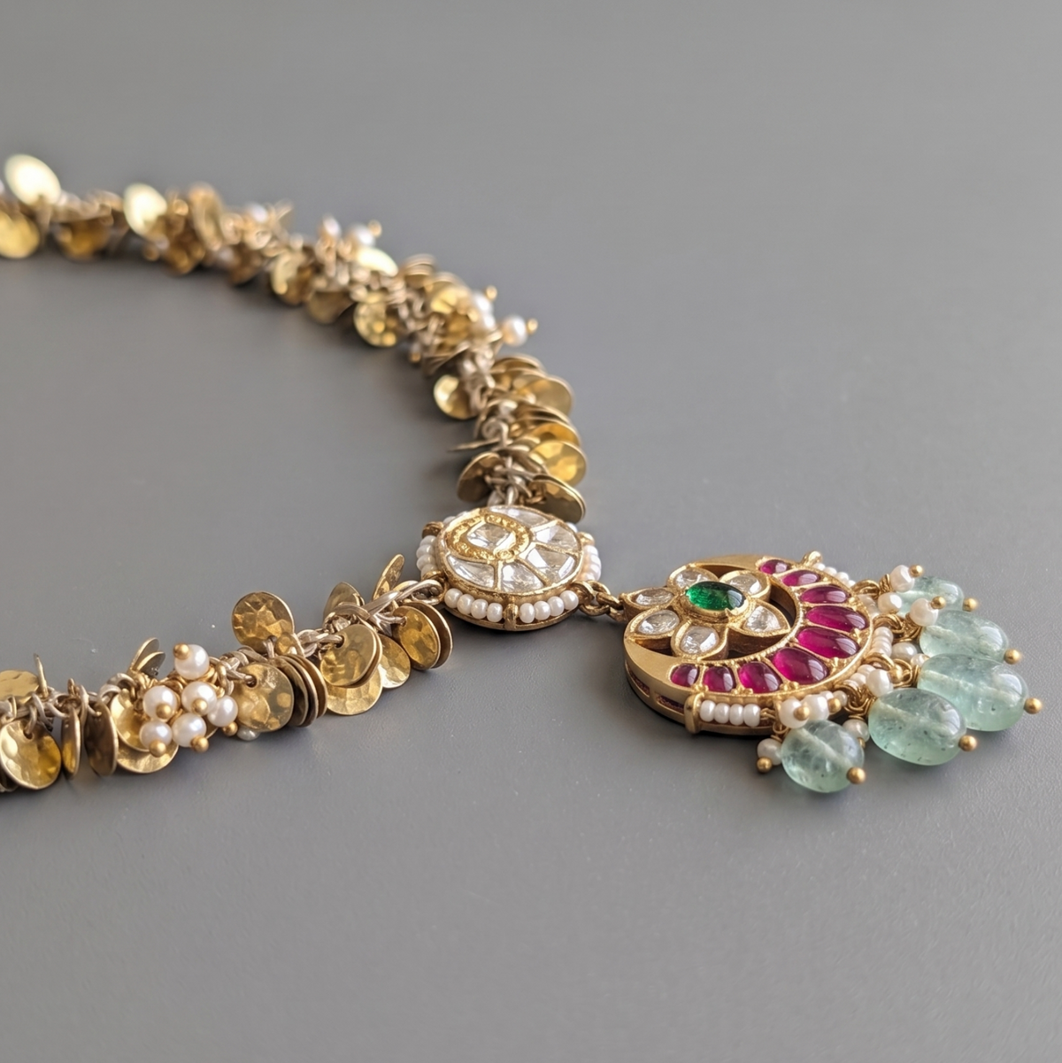 Golden Charulata Pachi Kundan Necklace