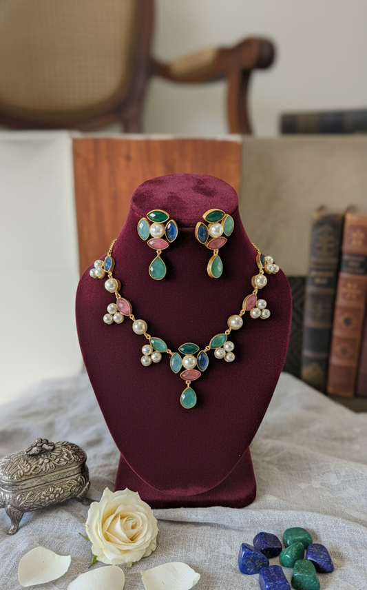 Multicolor Ishara Kundan Necklace Set