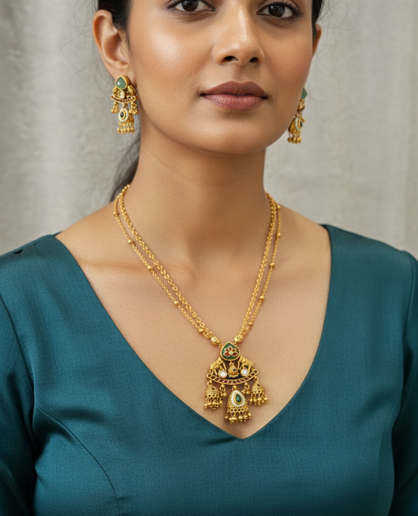 Multicolor Utsavi Heritage Pendant Set