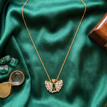 Ivory Pranita Pachi Kundan Pendant