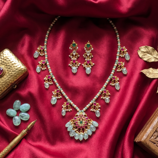 Mint Green Vamika Pachi Kundan Set