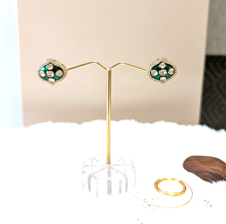 Emerald Aashni Studs