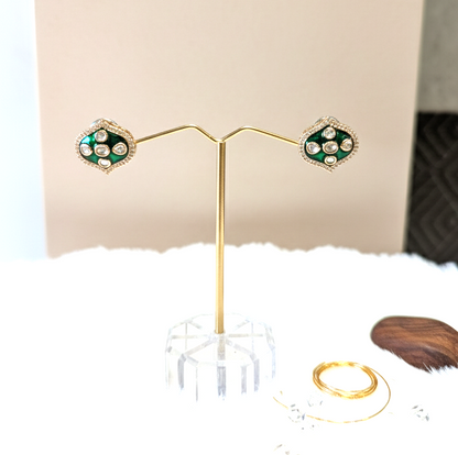 Emerald Aashni Studs