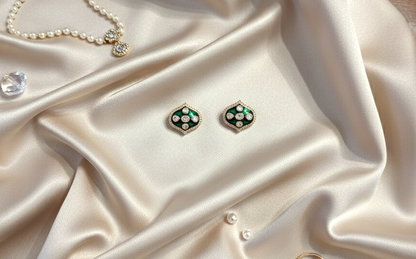 Emerald Aashni Studs
