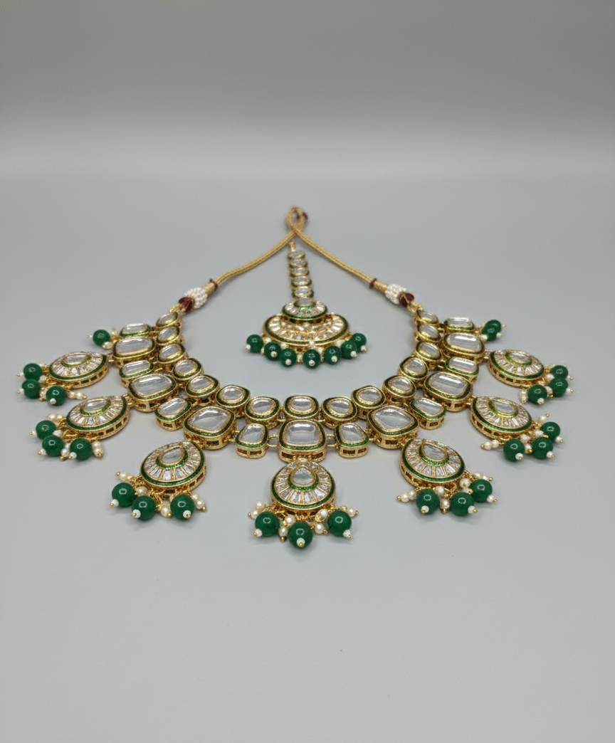 Green Naira Kundan Necklace Set