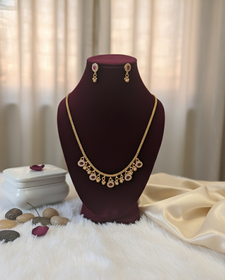 Rani Pink Kavya Antique Necklace Set