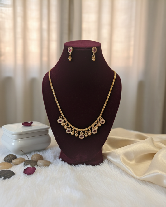 Rani Pink Kavya Antique Necklace Set