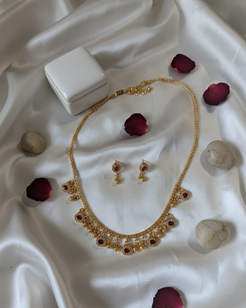 Rani Pink Kavya Antique Necklace Set