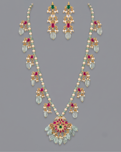 Mint Green Vamika Pachi Kundan Set