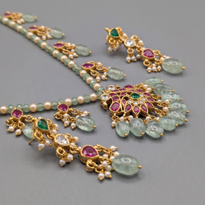 Mint Green Vamika Pachi Kundan Set
