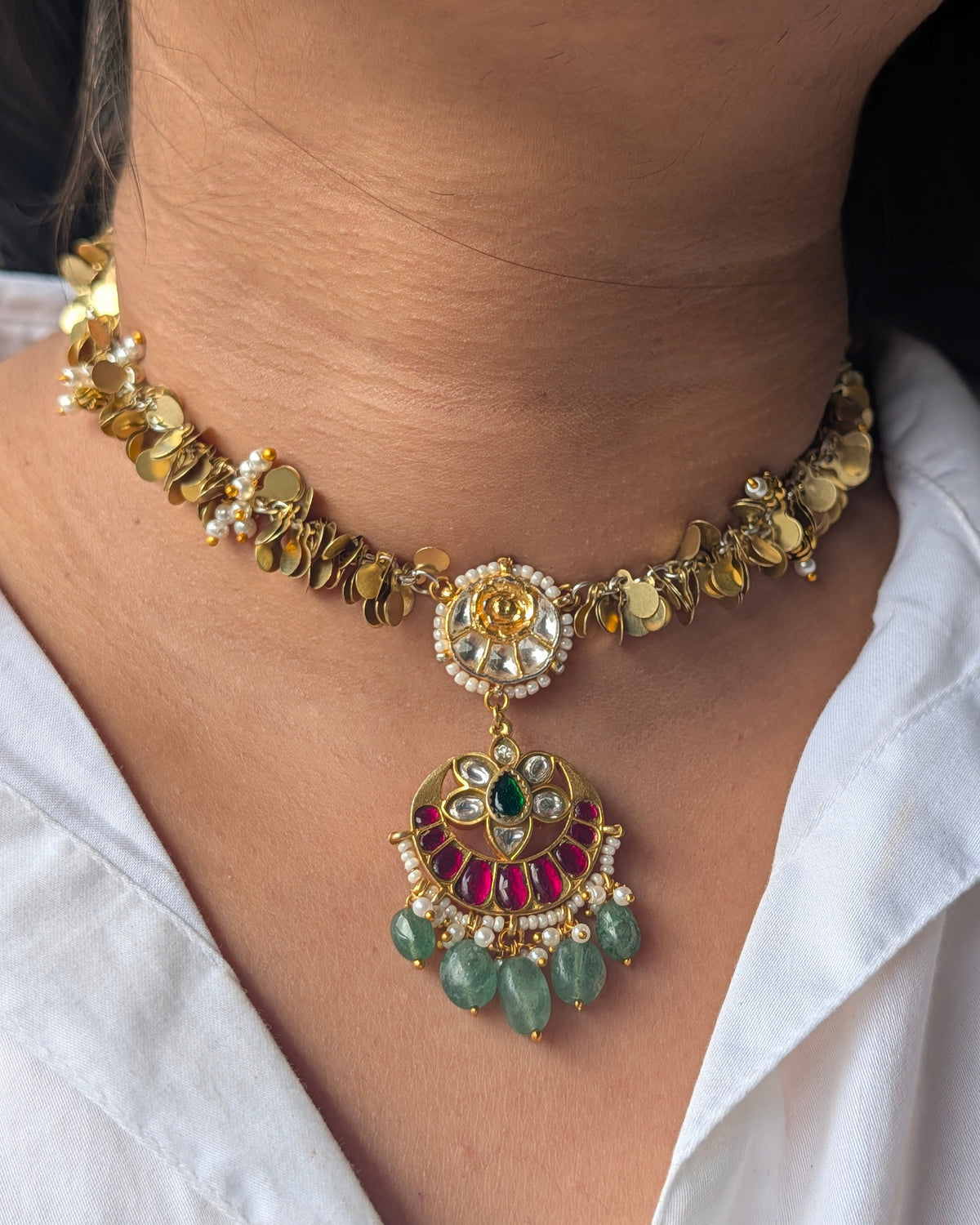 Golden Charulata Pachi Kundan Necklace