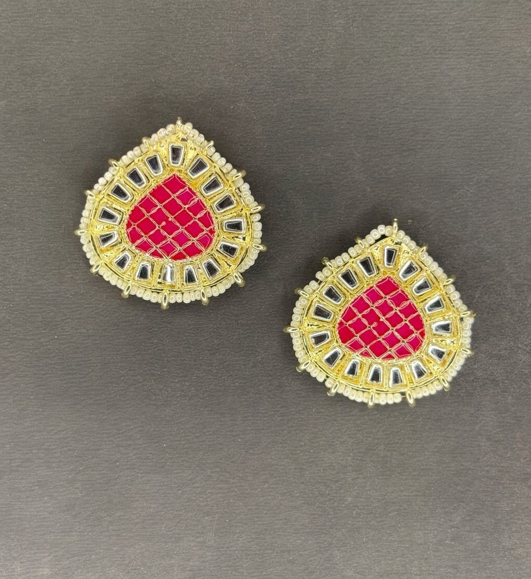 Pink Eshaya Kundan Studs